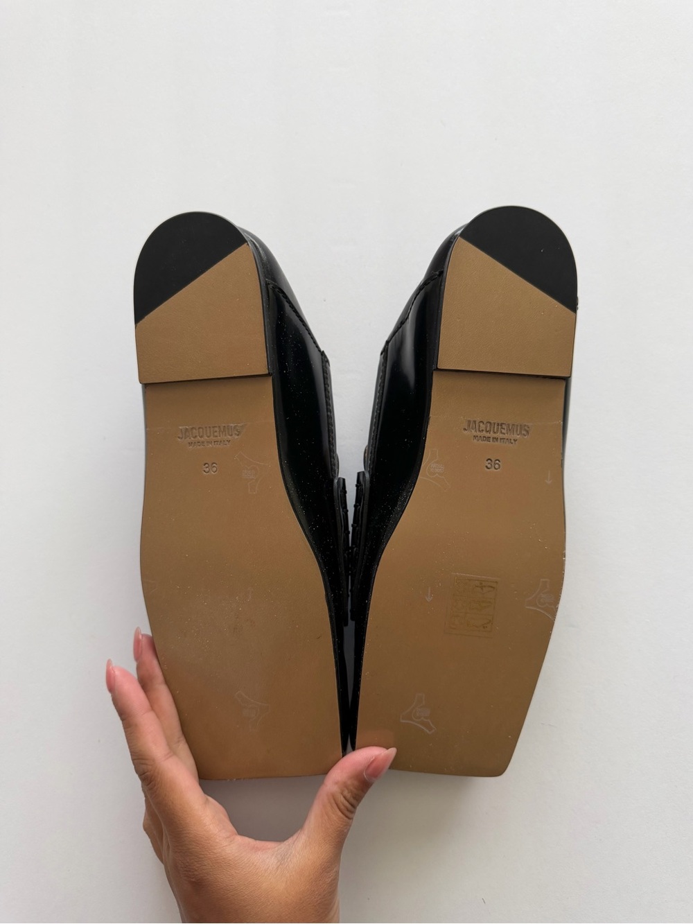 Jacquemus Authentic Carré Loafers In Black Leather Women’s Size 36 NWT - Picture 3 of 9